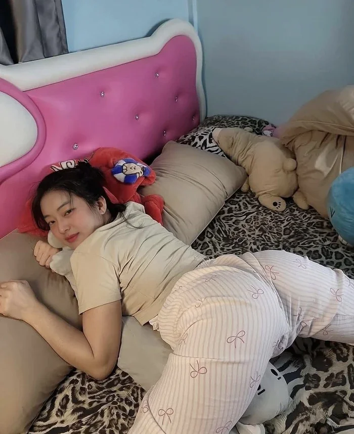 229+ ảnh sex doggy gái xinh chổng mông to dâm đãng