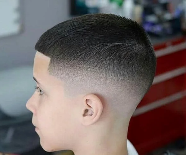 Top 10+ kiểu tóc bé trai ngắn dễ cắt tại nhà, mát mẻ cả hè - Cẩm nang Bibomart