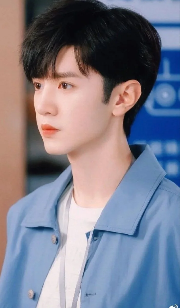 Hồ sơ Trần Triết Viễn - nam thần thanh xuân mới của Trung Quốc - BlogAnChoi