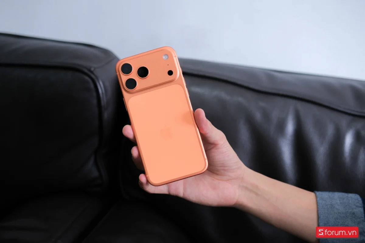 iPhone 17 Pro Max được sử dụng khung viền nhôm nguyên khối thay vì titan như phiên bản trước