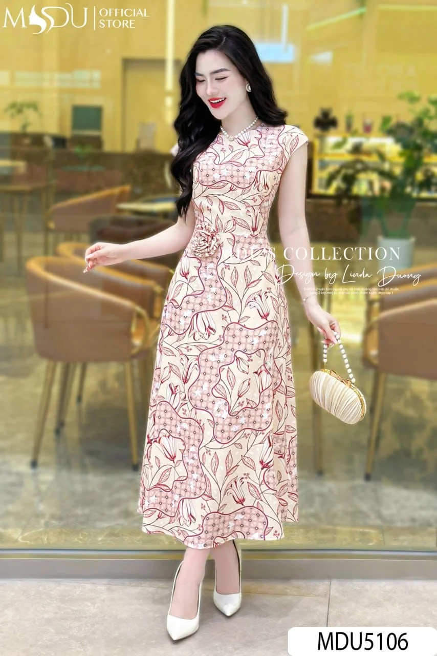 Đầm dự tiệc trung niên suông - Đơn giản nhưng không đơn điệu