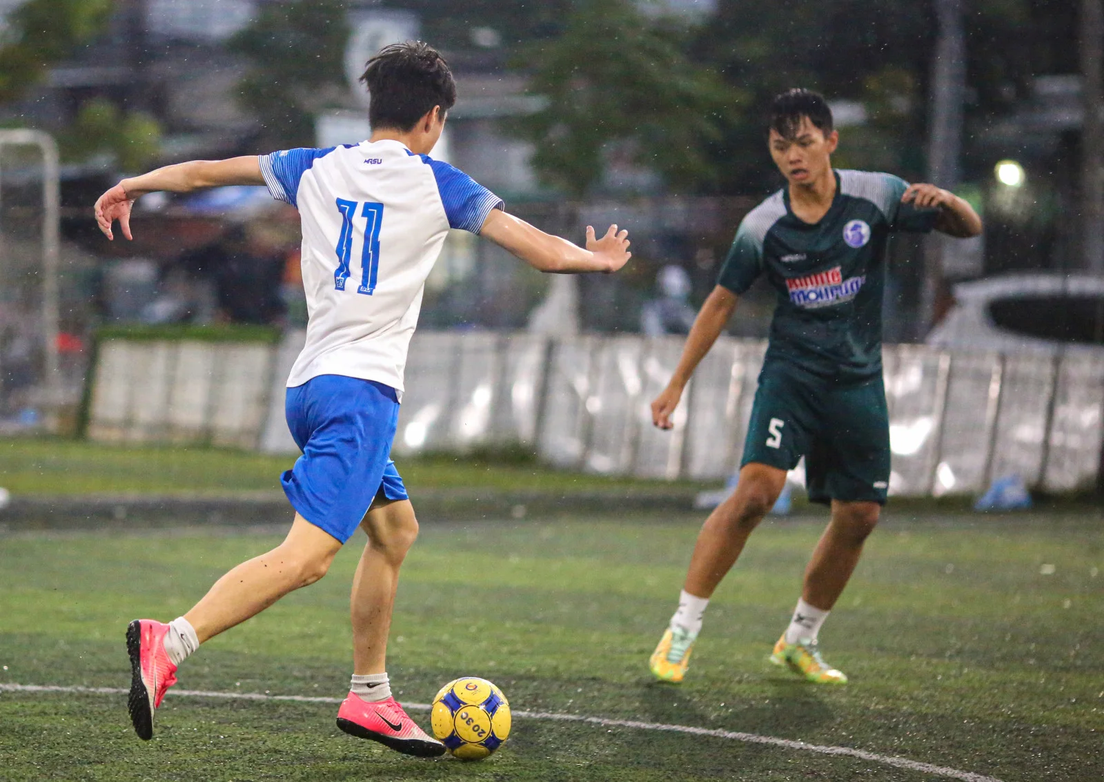 Khoảnh khắc ấn tượng bóng đá Kinh tế Môi trường lần II-2022
