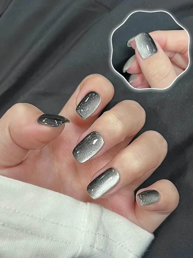 Mắt mèo phong cách Metallic Chic đen huyền bí