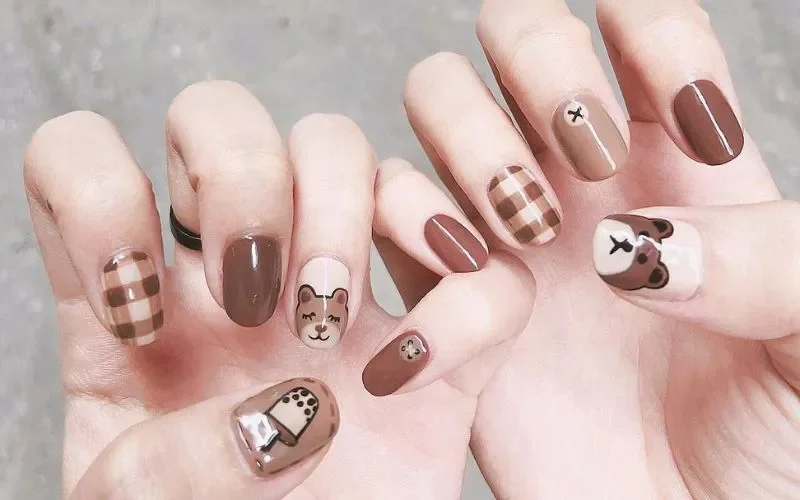 Mẫu nail đẹp màu nâu