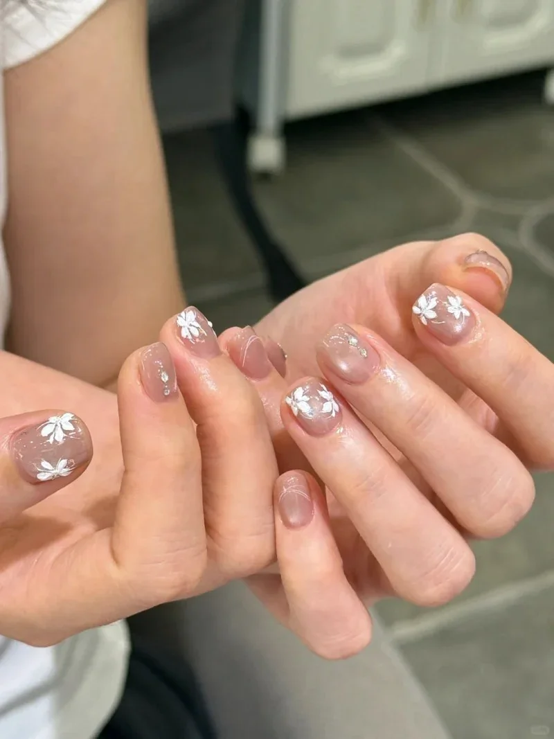 những mẫu nail đẹp cho móng ngắn (11)