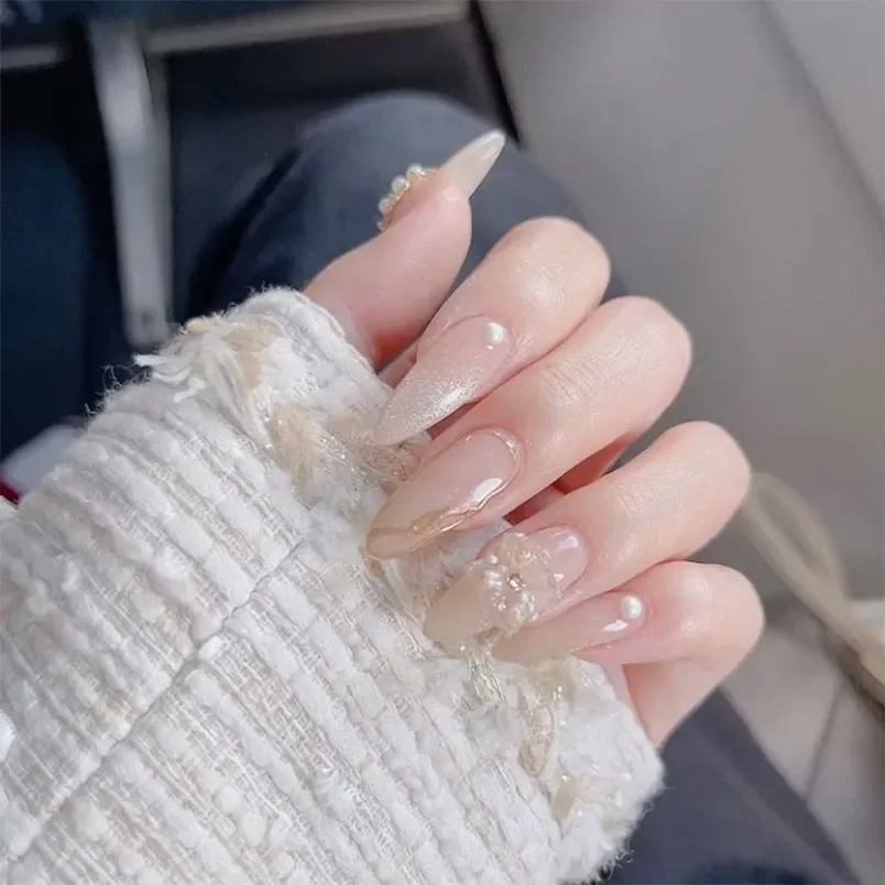 99+ mẫu nail mắt mèo đẹp, sang chảnh cho nàng - 10
