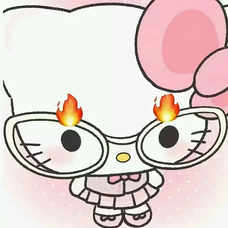Hello Kitty đeo kính thời trang