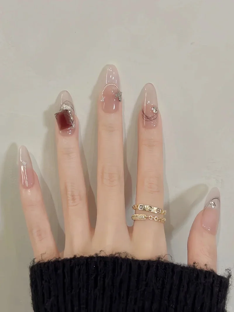 mẫu nail đính đá (2)