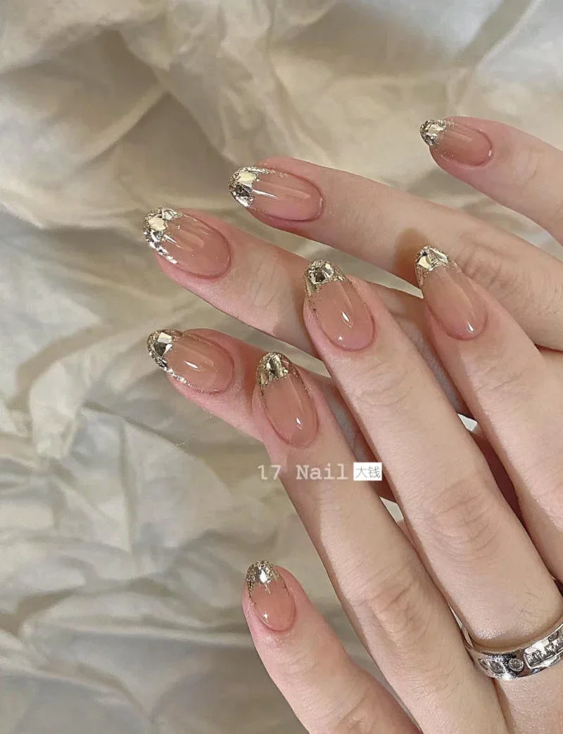 Nail nhũ Pháp